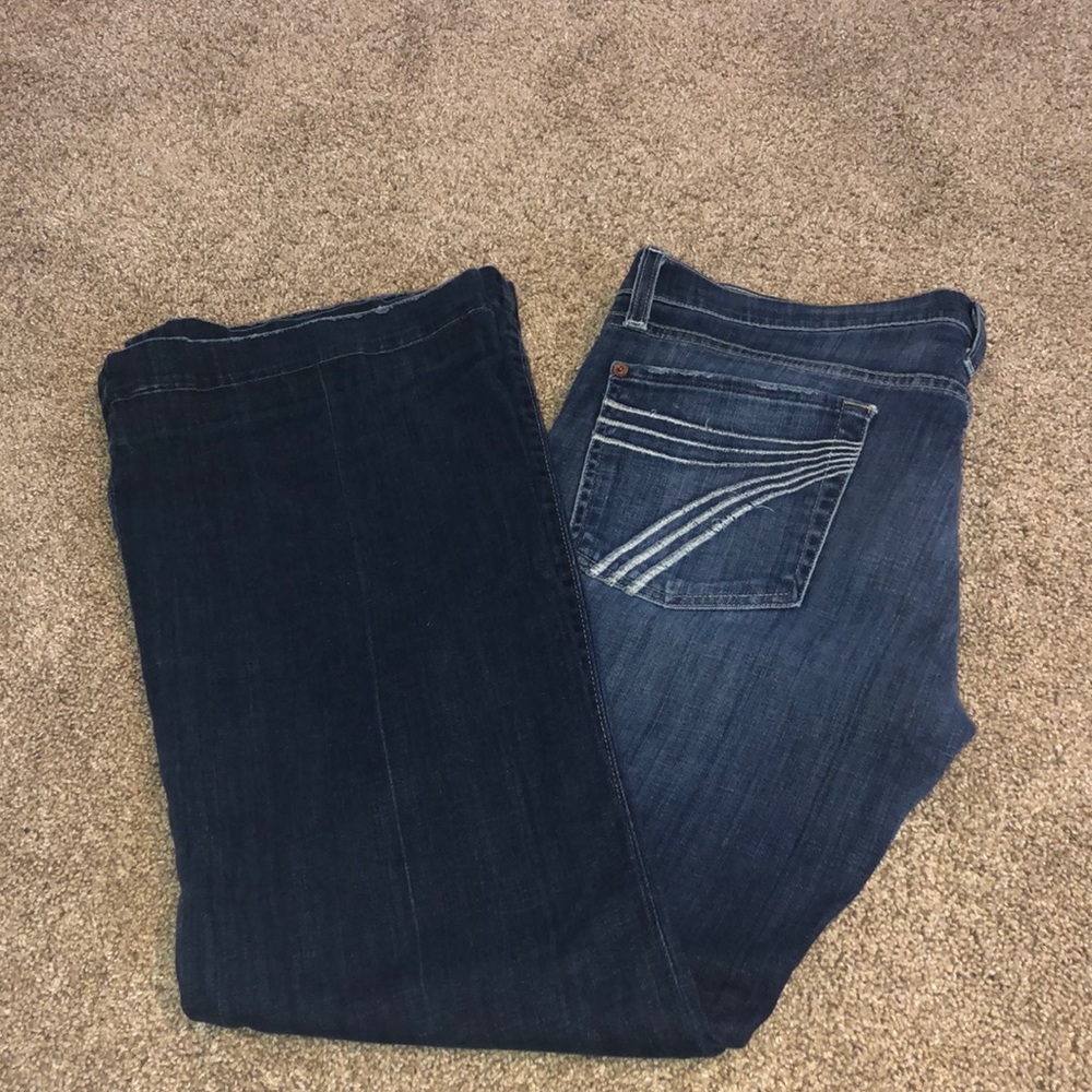 SEVEN FOR ALL MANKIND DOJO Jeans Size 31 inseam 30